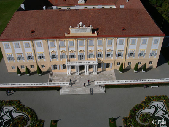 Schloss Hof  01